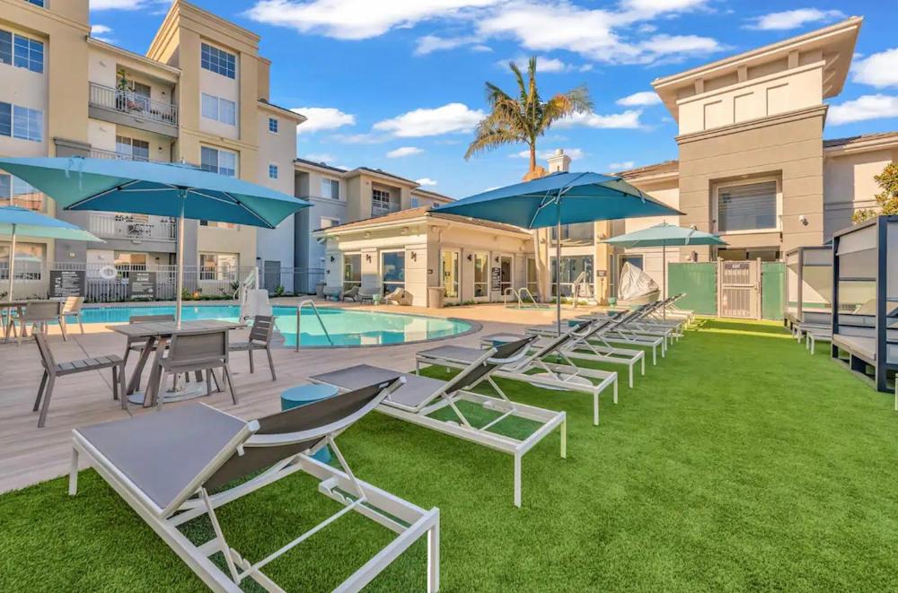 Well-Located 3BR Near SoFi Stadium & LAX